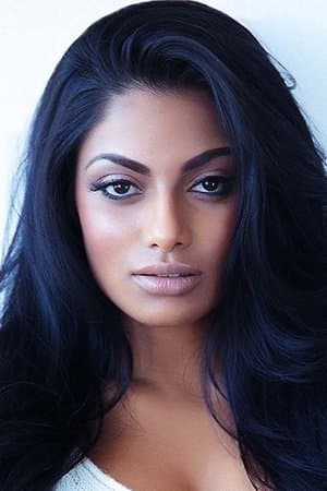 Iruttu Araiyil Murattu Kuthu