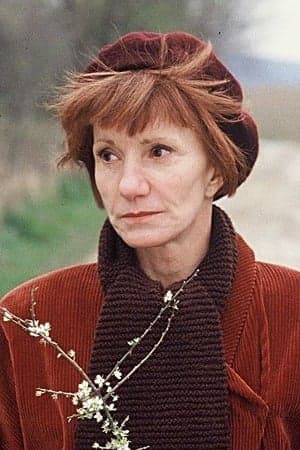 Céline and Julie Go Boating