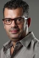 Roger Zayas-Bazán