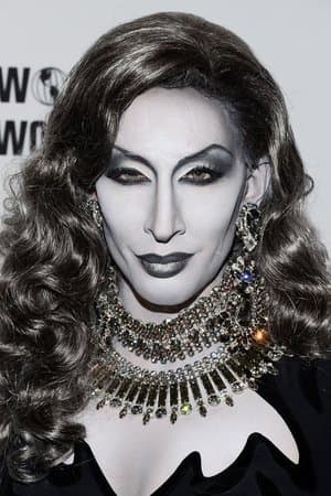 Trixie's Playhouse - RuPaul’s Drag Race All Stars 4 RuVeal