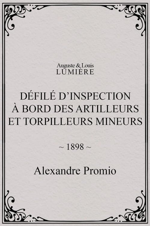 Défilé d’inspection à bord des artilleurs et torpilleurs mineurs